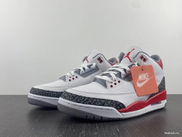 One Kick Fire DN3707-160 Air Red 3 OG Jordan 0725